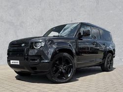Schwarz Gebraucht 2024 Land Rover Defender Black Edition SUV | 112.900 € (Etwas zu teuer)