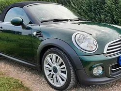 Grün Gebraucht 2012 Mini Cooper Cabriolet Chili Cabrio | 5.950 € (Fairer Preis)
