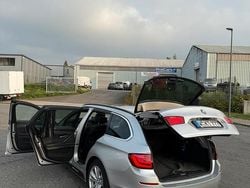 Grau Gebraucht 2011 BMW 530 Kombi | 7.950 € (Guter Preis)