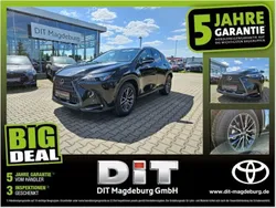 Graphitschwarz Gebraucht 2025 Lexus NX350h Executive Line SUV | 51.990 €