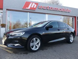 Schwarz Gebraucht 2019 Opel Insignia Dynamic Limousine | 15.480 € (Fairer Preis)