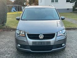 Grau Gebraucht 2009 VW Touran Van / Kleinbus | 1.700 €