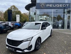 Grau Gebraucht 2024 Peugeot 308 GT Kombi | 28.890 € (Guter Preis)