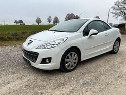 Weiß Gebraucht 2009 Peugeot 207 CC Platinum Cabrio | 2.290 € (Superpreis)
