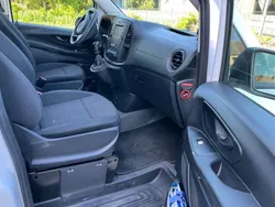 Weiß Gebraucht 2019 Mercedes Vito Van / Kleinbus | 13.000 € (Guter Preis)