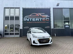 Weiß Gebraucht 2017 Hyundai i10 Kleinwagen | 6.999 € (Fairer Preis)