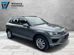 Grau Gebraucht 2015 VW Touareg Terrain Tech SUV | 18.999 € (Fairer Preis)