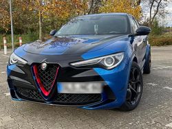 Blau Gebraucht 2018 Alfa Romeo Stelvio Quadrifoglio SUV | 45.450 €