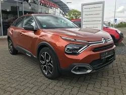 Karamellbraun (metalliclacki Gebraucht 2021 Citroën e-C4 Shine Limousine | 17.690 € (Fairer Preis)