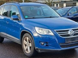 Blau Gebraucht 2009 VW Tiguan Trendline SUV | 6.990 € (Guter Preis)