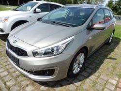 Sirius silber Gebraucht 2016 Kia Ceed Sportswagon Vision Kombi | 8.200 € (Fairer Preis)