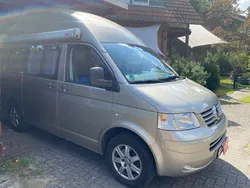 Beige Gebraucht 2008 VW T5 Van | 22.220 €