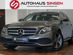 Grau Gebraucht 2018 Mercedes E200 Avantgarde Limousine | 26.990 € (Guter Preis)