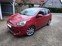 Rot Gebraucht 2015 Mitsubishi Space Star Top Kleinwagen | 8.900 € (Teuer)