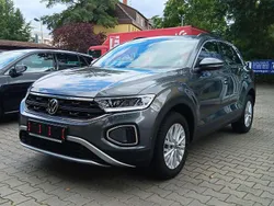 Grau Gebraucht 2023 VW T-Roc Life SUV | 25.890 € (Guter Preis)