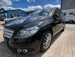 Schwarz Gebraucht 2012 Mercedes B180 Van / Kleinbus | 9.950 € (Etwas zu teuer)
