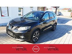 Schwarz Gebraucht 2016 Nissan X-Trail Tekna SUV | 11.950 € (Fairer Preis)