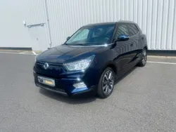 Blau Gebraucht 2016 Ssangyong Tivoli SUV | 9.990 € (Etwas zu teuer)