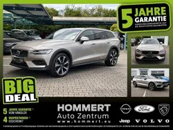 Bright dusk metallic Gebraucht 2023 Volvo V60 CC Plus Kombi | 39.990 € (Fairer Preis)