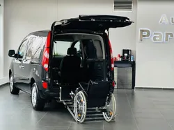 Schwarz Gebraucht 2011 Renault Kangoo Happy Family Van / Kleinbus | 18.950 €