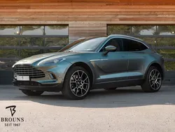 Sterling green qexclusive Gebraucht 2021 Aston Martin DBX SUV | 129.950 € (Etwas zu teuer)