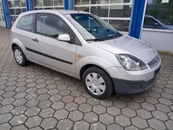 Silber Gebraucht 2007 Ford Fiesta Kleinwagen | 1.900 € (Fairer Preis)