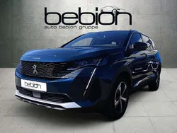 Blau Gebraucht 2023 Peugeot 5008 Allure Van / Kleinbus | 31.480 € (Fairer Preis)
