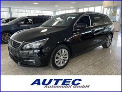 Schwarz Gebraucht 2021 Peugeot 308 SW Allure Kombi | 16.666 €