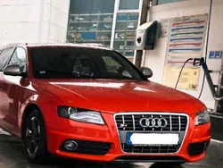 Rot Gebraucht 2009 Audi A4 S-Line Kombi | 7.500 € (Etwas zu teuer)