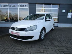 Weiß Gebraucht 2009 VW Golf VI Trendline Limousine | 2.990 € (Guter Preis)