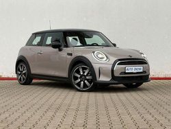 Grau Gebraucht 2022 Mini Cooper Kleinwagen | 22.790 € (Etwas zu teuer)