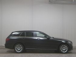 Schwarz Gebraucht 2020 Mercedes C180 Kombi | 19.980 € (Superpreis)