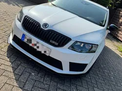 Schwarz Gebraucht 2014 Skoda Octavia RS Limousine | 11.800 € (Fairer Preis)