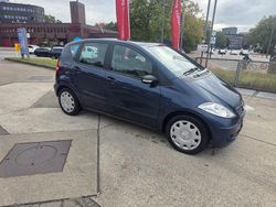 Blau Gebraucht 2007 Mercedes A180 Limousine | 1.600 € (Teuer)