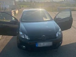 Schwarz Gebraucht 2012 VW Golf VI Coupé | 5.500 € (Fairer Preis)