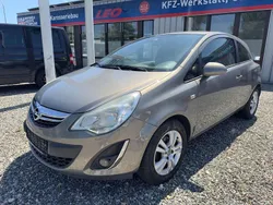 Grau Gebraucht 2011 Opel Corsa Satellite Kleinwagen | 4.700 € (Fairer Preis)