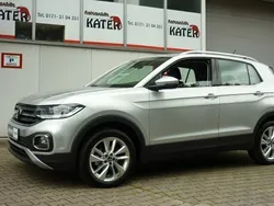 Reflexsilber metallic Gebraucht 2023 VW T-Cross Style SUV | 22.000 € (Guter Preis)