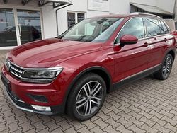 Rot Gebraucht 2017 VW Tiguan Highline SUV | 21.999 € (Fairer Preis)