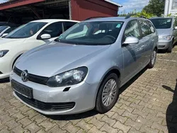 Silber Gebraucht 2011 VW Golf VI Trendline Kombi | 2.700 € (Guter Preis)
