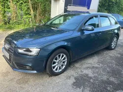 Blau Gebraucht 2015 Audi A4 Attraction Kombi | 8.900 € (Guter Preis)