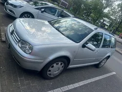Silber Gebraucht 2005 VW Golf IV Trendline Kombi | 1.290 € (Superpreis)