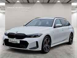 Weiß Gebraucht 2024 BMW 330e M Sport Kombi | 51.700 €