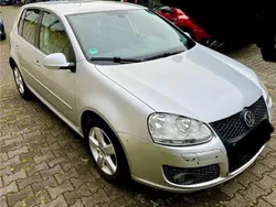 Silber Gebraucht 2008 VW Golf VI United Limousine | 2.600 € (Superpreis)