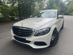 Weiß Gebraucht 2015 Mercedes C250 Exclusive Kombi | 17.490 € (Etwas zu teuer)