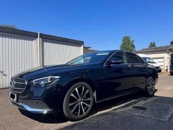 Schwarz Gebraucht 2021 Mercedes E300 Limousine | 28.900 € (Guter Preis)