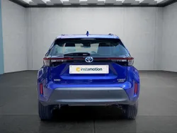 Blau Gebraucht 2024 Toyota Yaris Cross SUV | 28.599 € (Fairer Preis)