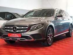 Grau Gebraucht 2017 Mercedes E220 Limousine | 25.950 € (Fairer Preis)