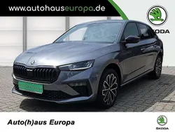 Graphite grau metallic Neu 2025 Skoda Scala Tour Kleinwagen | 34.900 €
