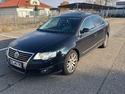 Schwarz Gebraucht 2008 VW Passat R-line Edition Limousine | 6.490 € (Teuer)