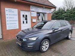 Grau Gebraucht 2023 Seat Leon Style Kombi | 19.700 € (Guter Preis)